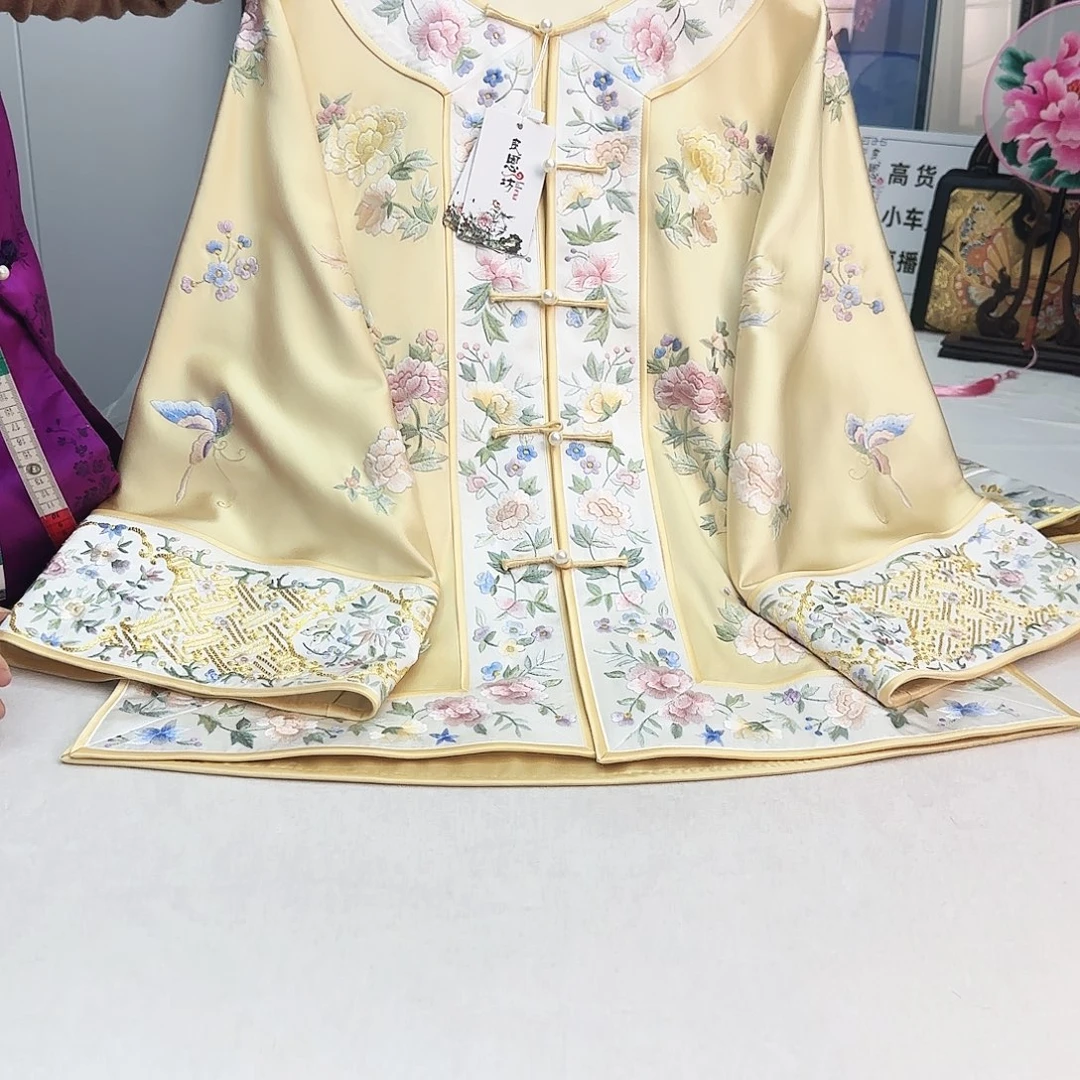 嫣***e桑蚕丝对襟重工苏绣外套