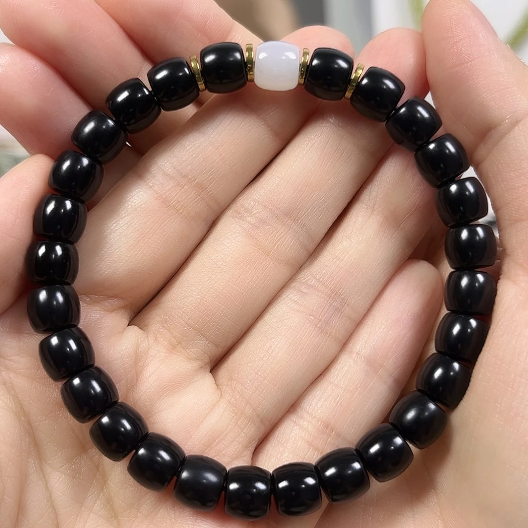 未镶嵌手链和田玉卡8直切珠宝级货头天然和田玉