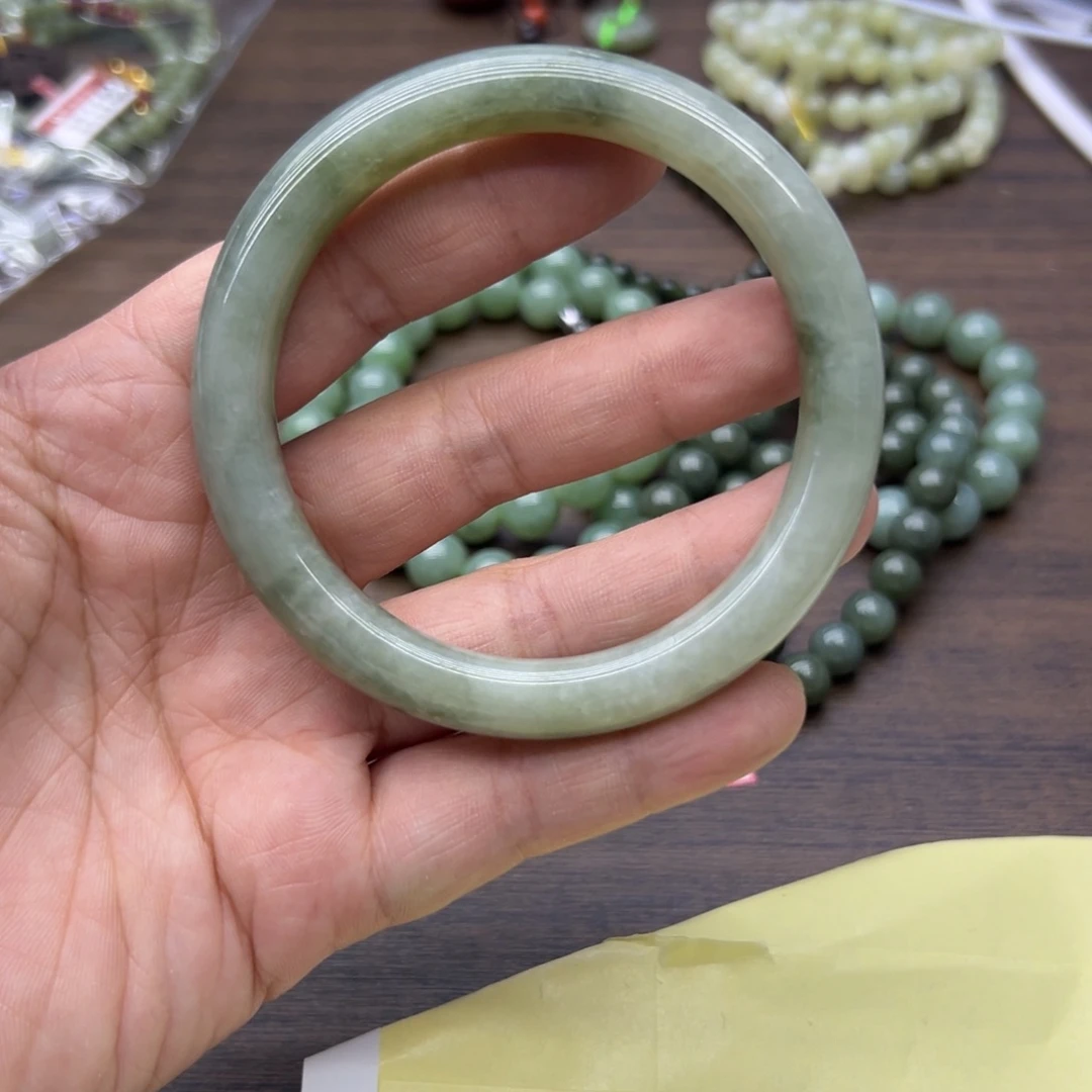 和田玉未镶嵌手镯60.6圈围876