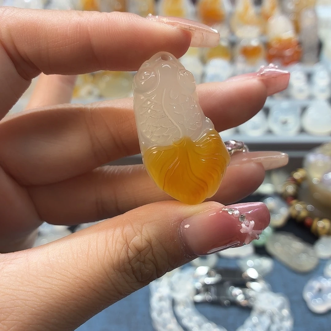 玛瑙/玉髓未镶嵌吊坠(不含链)