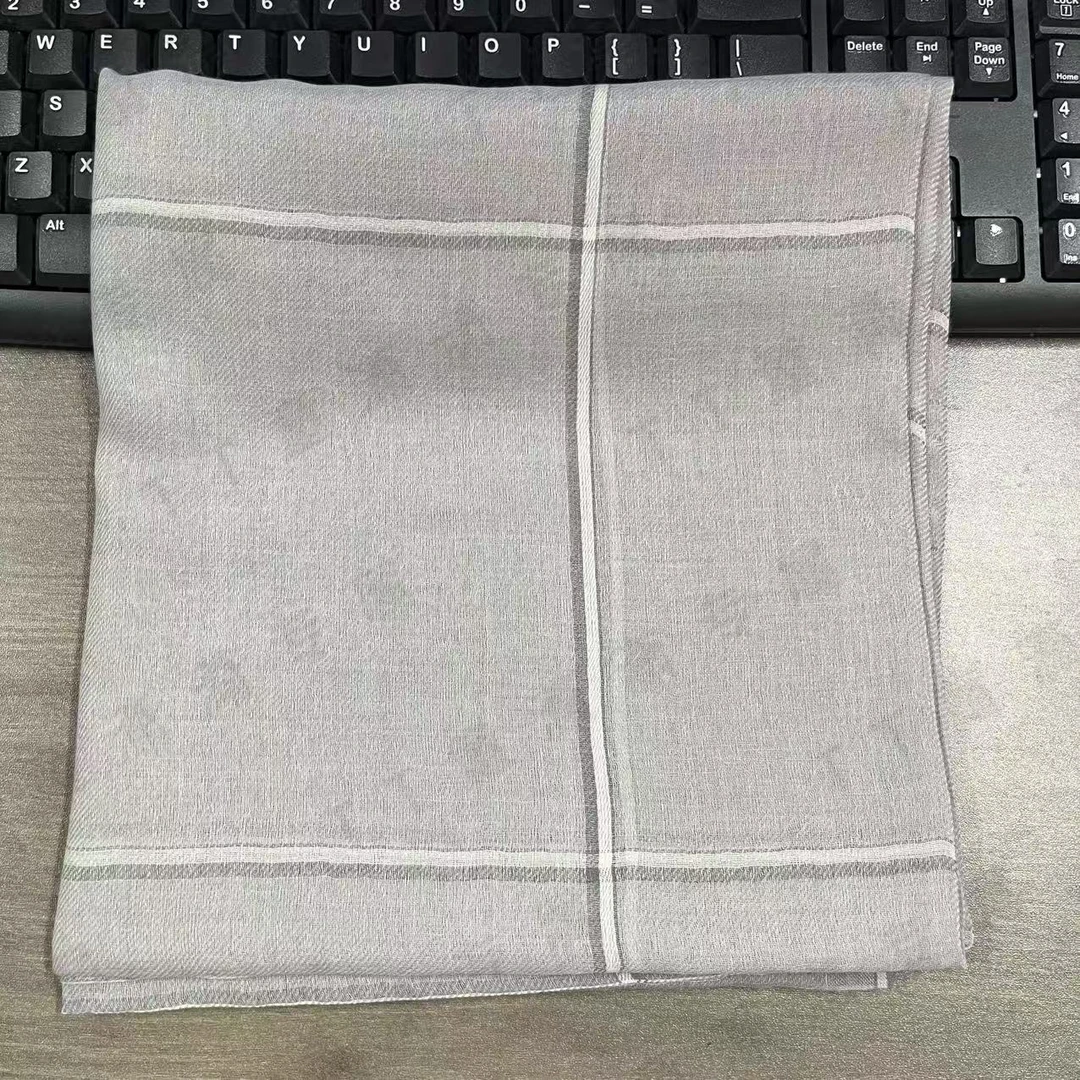 （典雅灰条格） 戒指绒95*200左右长巾