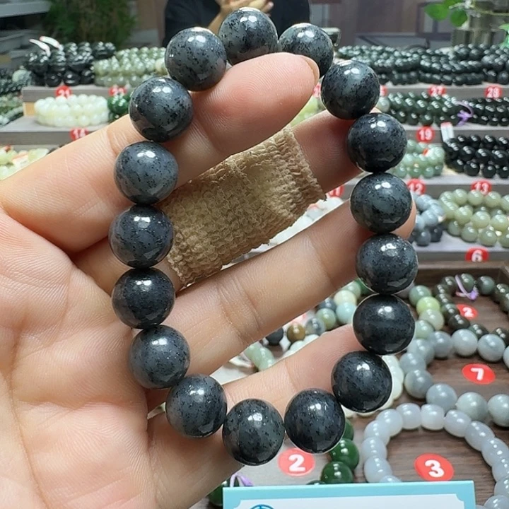 未镶嵌手链和田玉新疆青花卡12