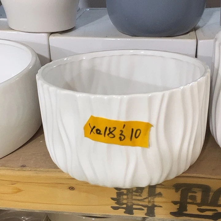 摆件陶盆有孔 微瑕介意勿拍