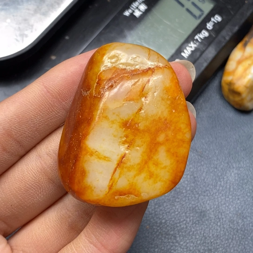 和田玉（糖玉）未镶嵌挂件