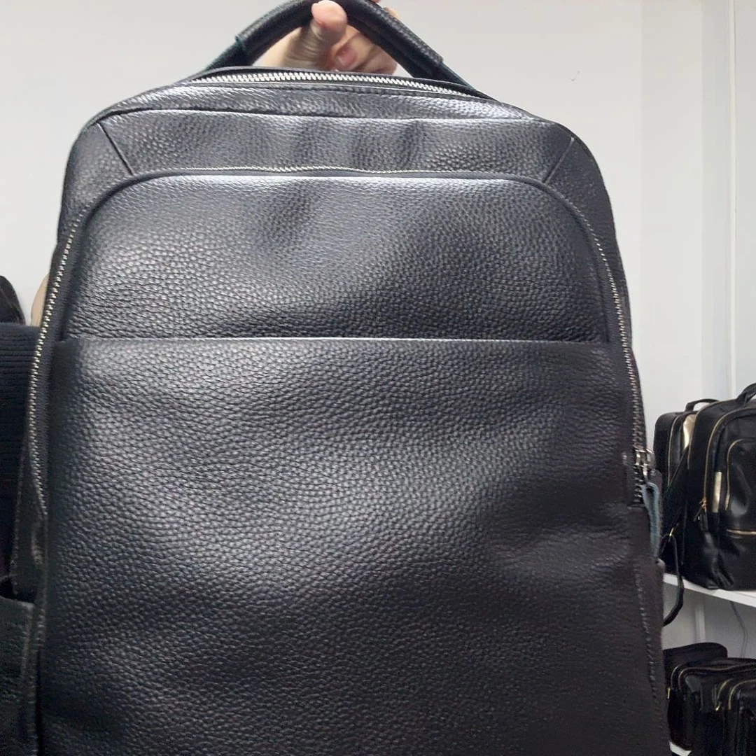 头层牛皮双肩包简约