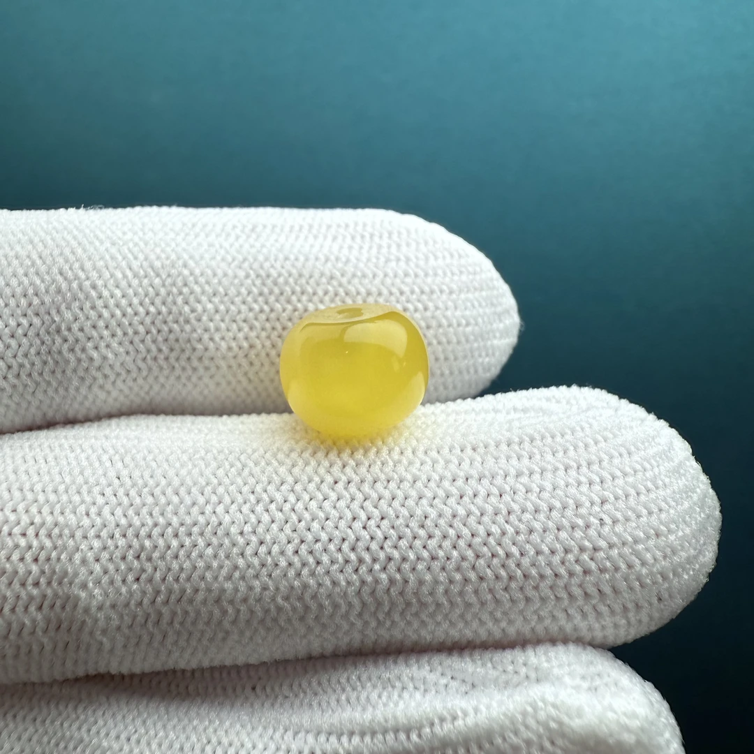 K2400天然原矿蜜蜡 老型11*8.2mm支持复检假一罚十