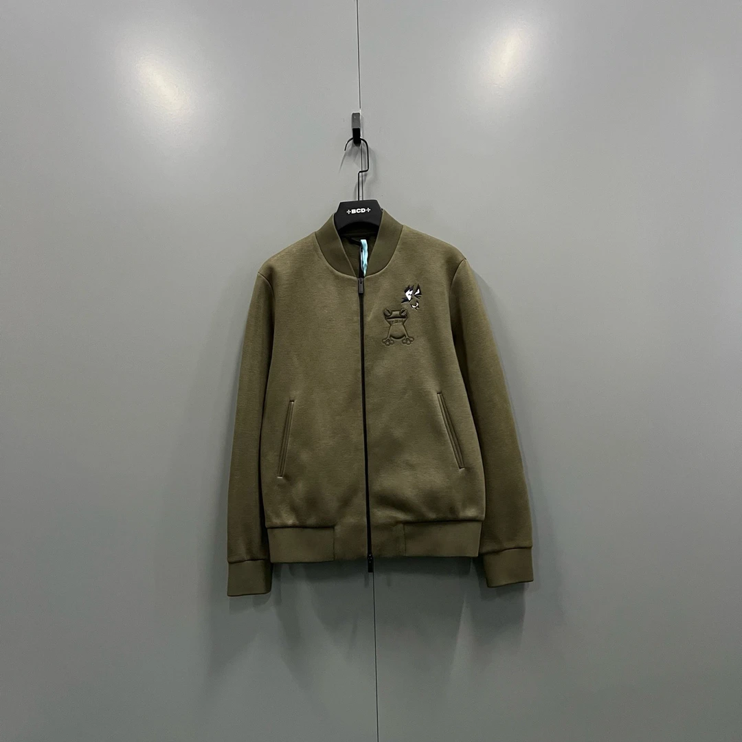95新 FENDI/芬迪 jp922 206600 太空棉拉链外套 46码