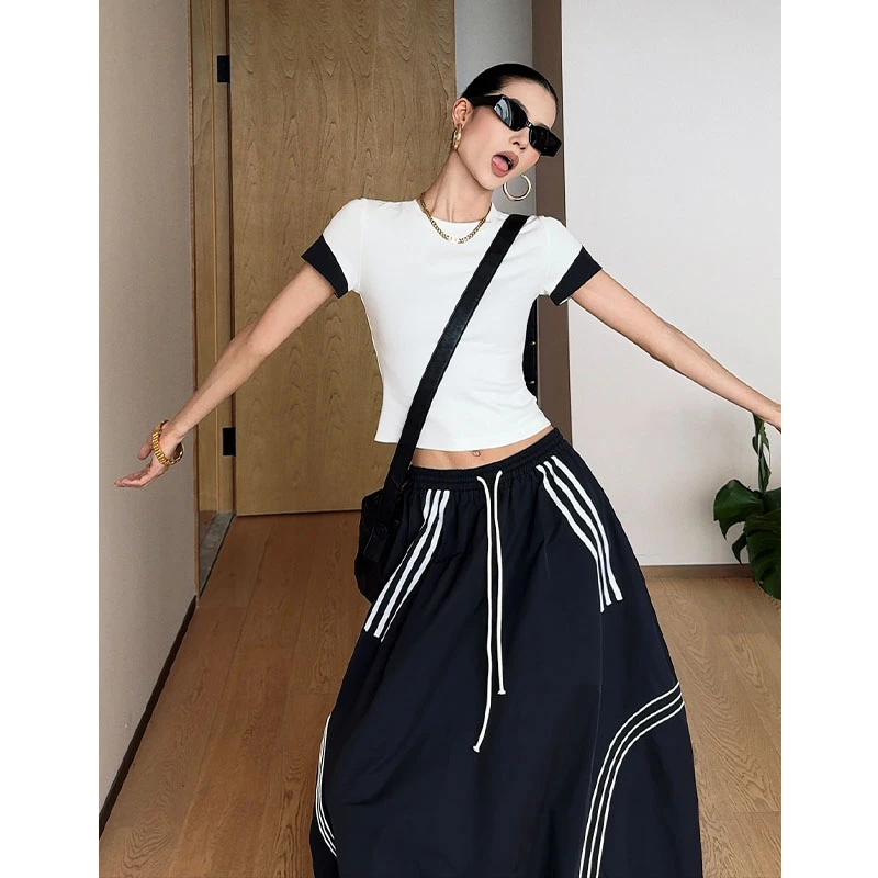 【耀黑女王】甜酷感超有气场拼接黑白时尚短袖+半裙套装