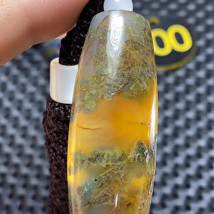 北***哥玛瑙/玉髓未镶嵌颈饰
