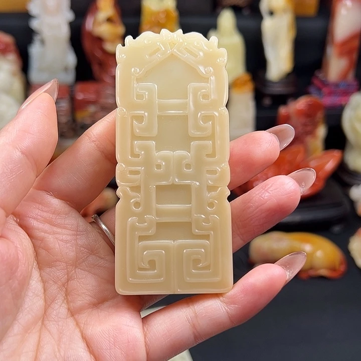 5***哥寿山石老性芙蓉石