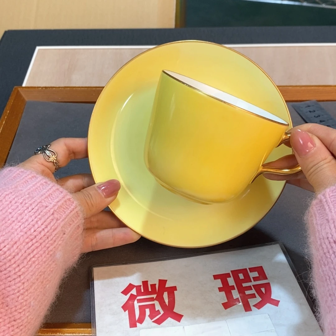 瓷器过哈哈哈哈哈哈哈