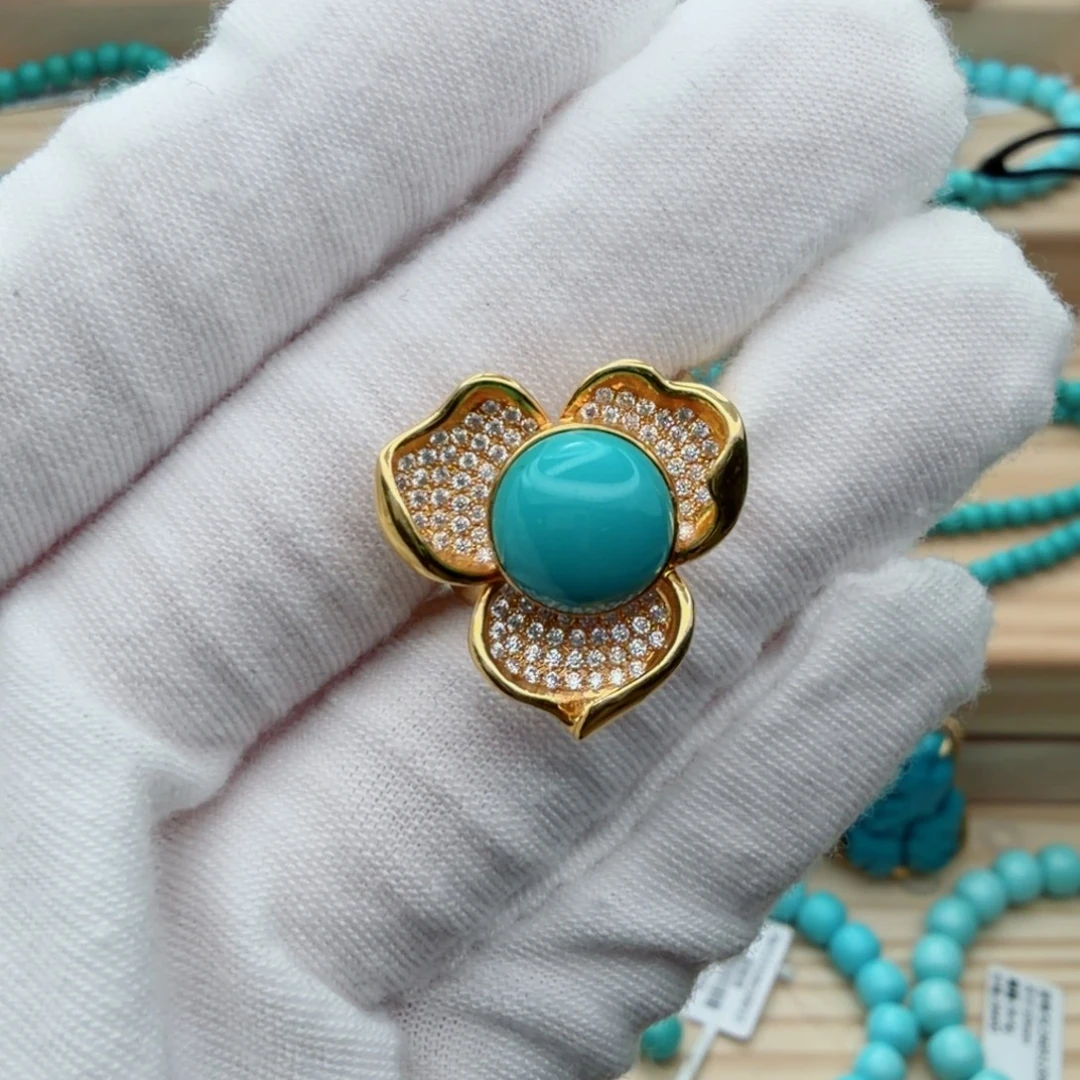 绿松石未镶嵌珠宝奇石