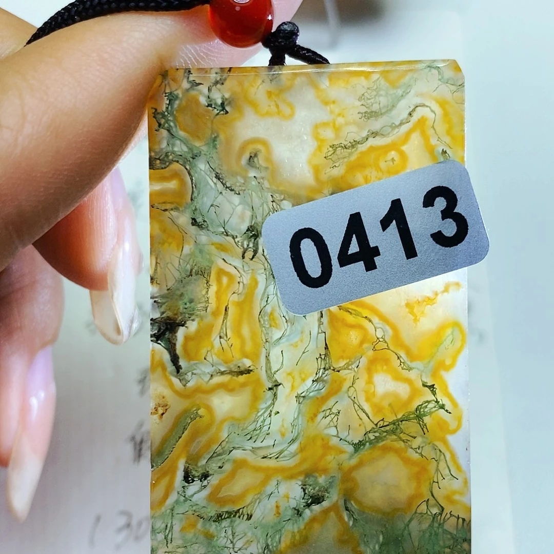 未镶嵌颈饰玛瑙/玉髓正**存