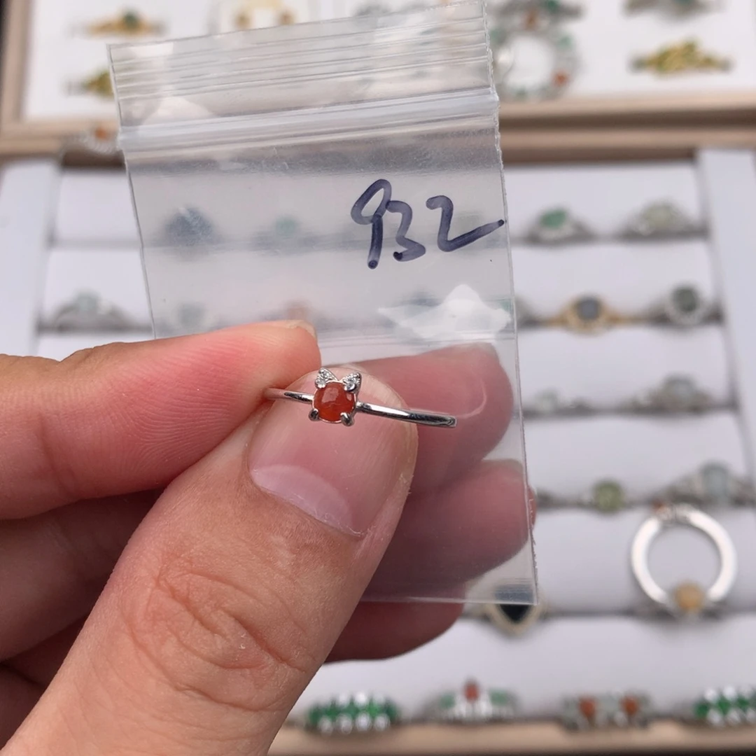 翡翠未镶嵌戒指932