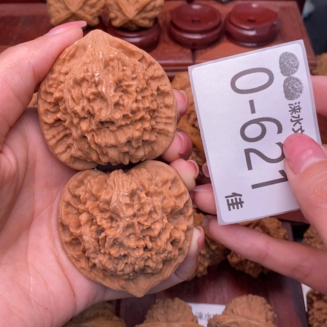 猪***空把件文玩核桃50官帽