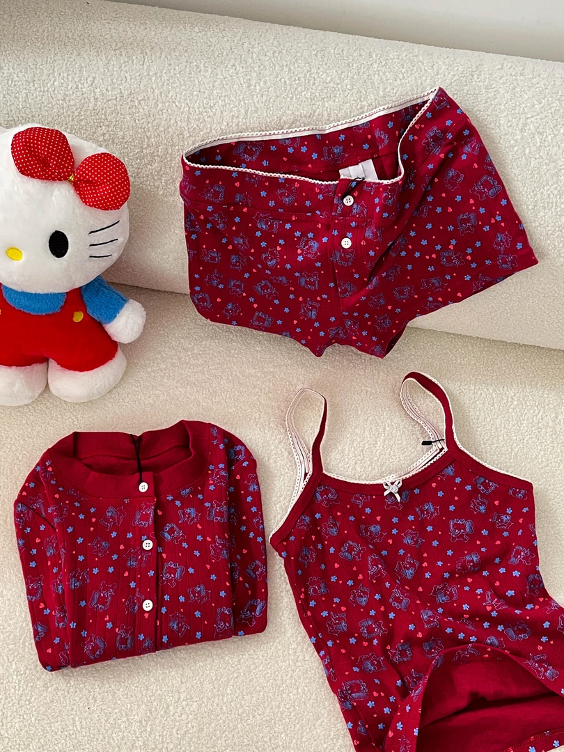 【红色小象】氛围感圆领长袖睡衣女春秋纯欲吊带短裤家居服三件套装