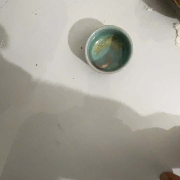 W***N瓷片大哥你好啊好可爱好