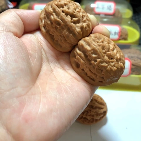 吊坠文玩核桃跳*虎霸王