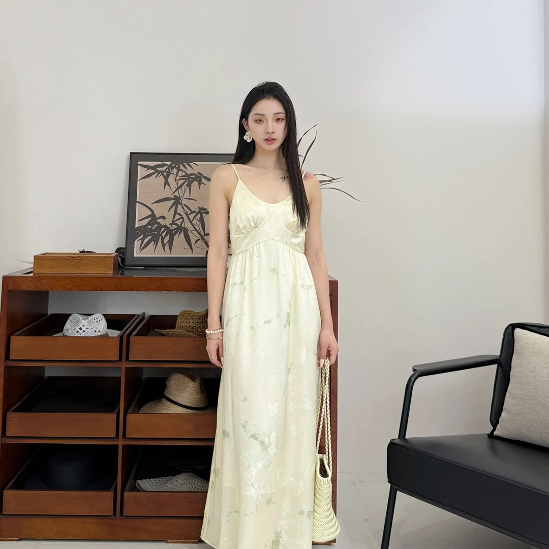 euri浮光蝶影丨双层100桑蚕丝19姆米桑波缎真丝里衬吊带裙-MY6086