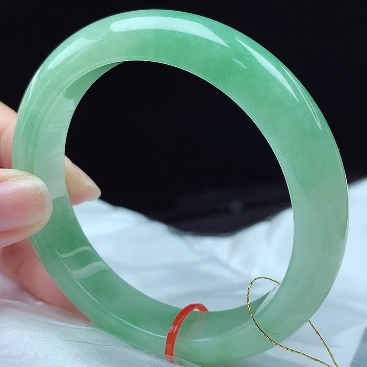 翡翠未镶嵌手镯57圈2757