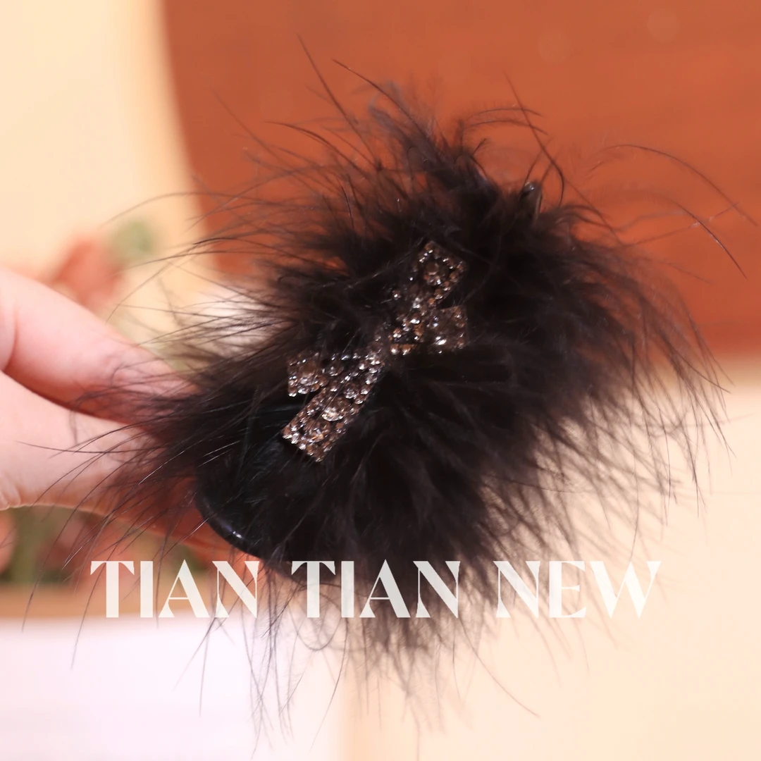 A145新款羽毛丸子夹鸵鸟毛发夹高级蝴蝶结毛毛黑色丸子夹秋冬发抓