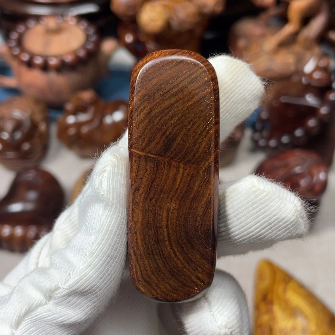 黄花梨/降香黄檀手把件