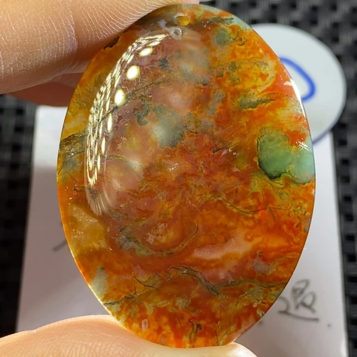未镶嵌颈饰玛瑙/玉髓正**存