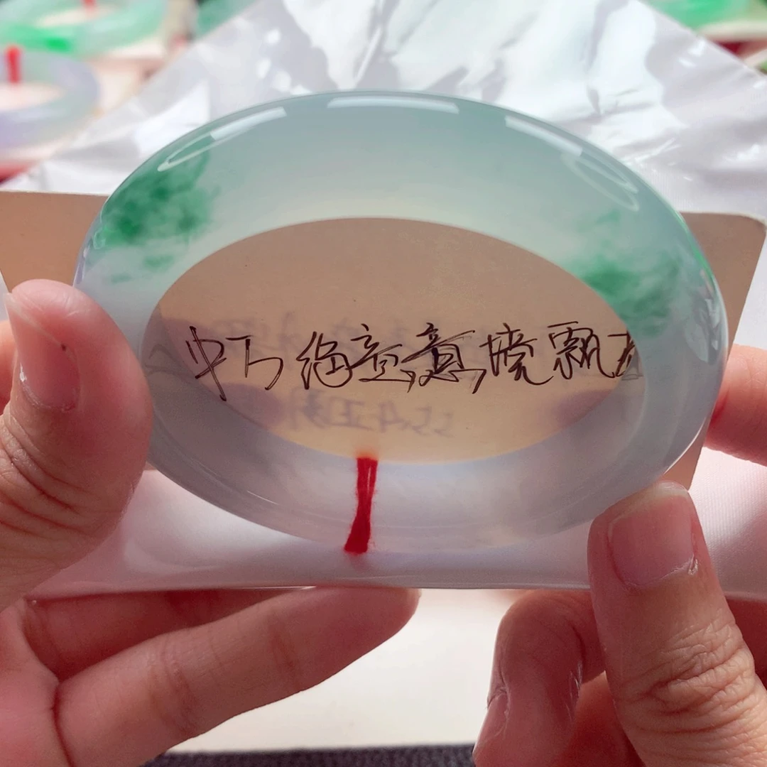 翡翠未镶嵌手镯58.4冰起胶起微光冰飘花大圈力推A