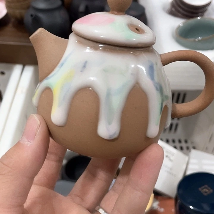 陶瓷茶具全部清清完回家过年