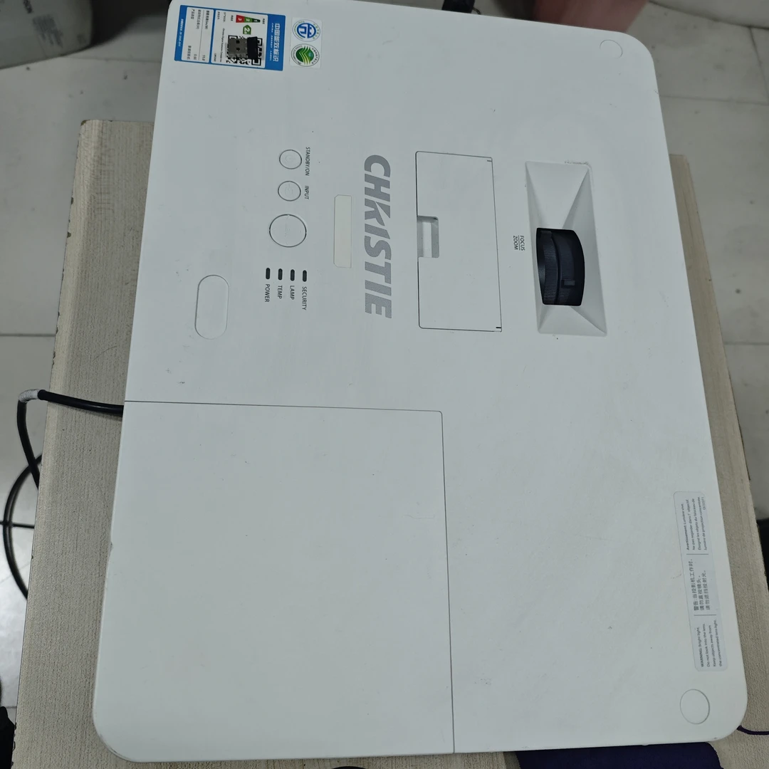 高清长焦投影仪运费到付