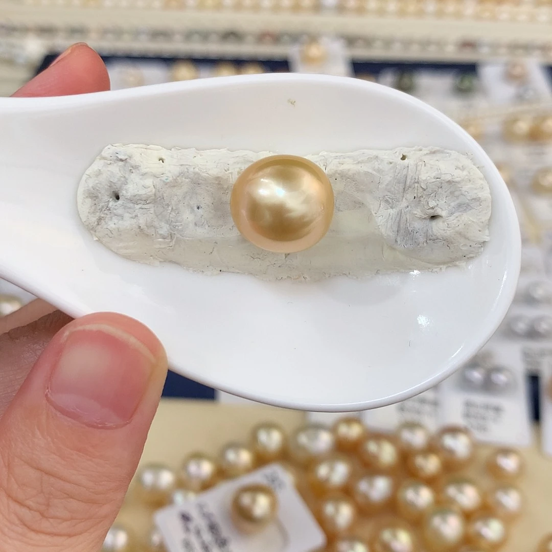 未镶嵌金珠12.5mm海水珍珠Z****～