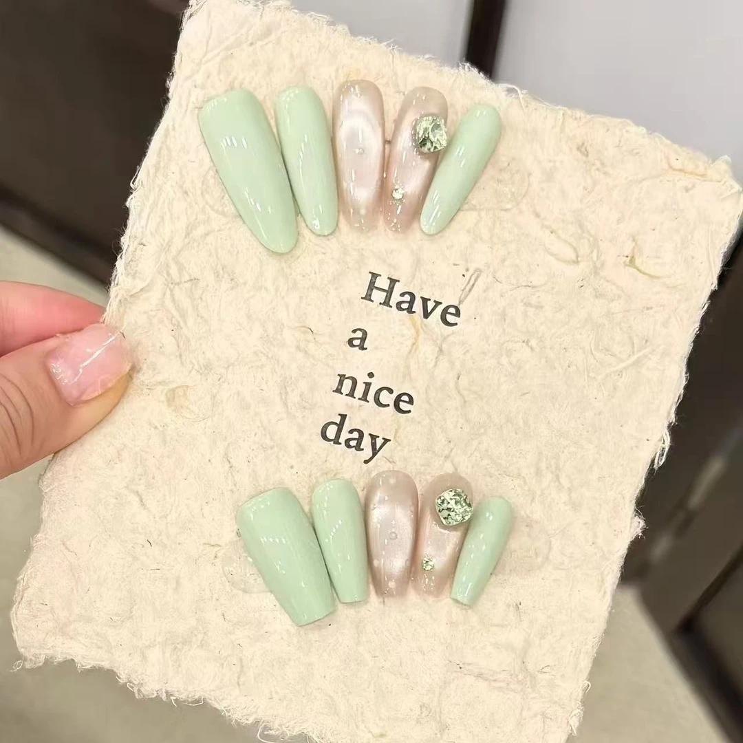 薄荷奶绿-Naier 奈儿轻奢高定美甲 10片装