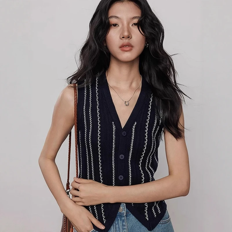 高级感蓝色V领背心马甲女夏季老钱风显瘦短款无袖开衫竖条纹上衣