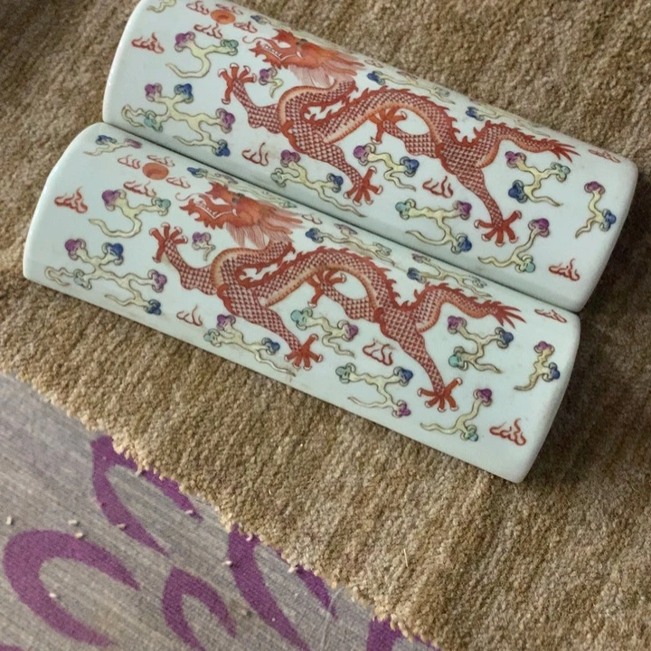 扮***虎陶瓷镇尺一对全品