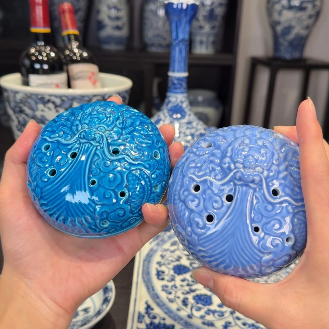 瓷片龙吐水雕刻香炉