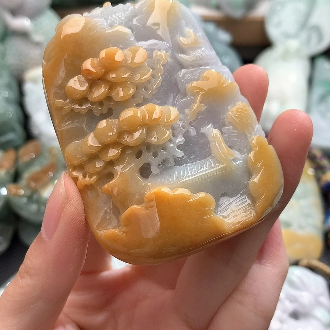 吊坠(不含链)未镶嵌翡翠