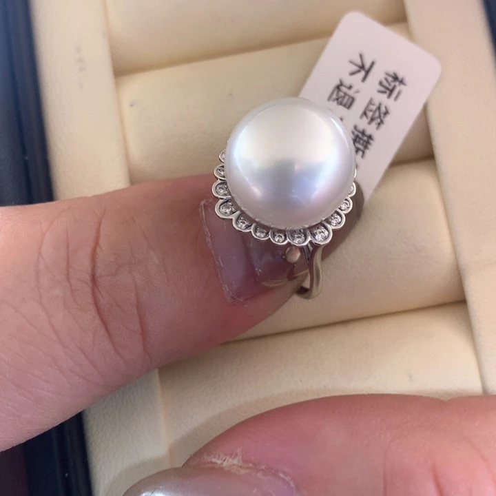 18K金镶嵌戒指海水珍珠