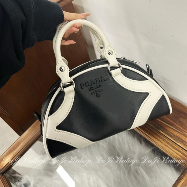 95新 Prada/普拉达 大吉中古3/Prada普拉达保龄球手提包