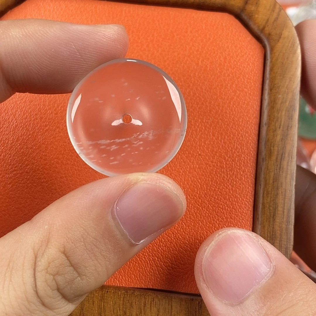 石英质玉未镶嵌颈饰黑钢平安扣