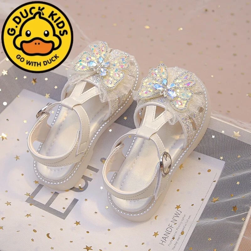 小黄鸭品牌女童鞋子儿童凉鞋2025新款夏季小女孩软底单鞋水钻蝴蝶
