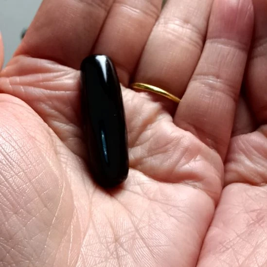 8***边玛瑙/玉髓未镶嵌颈饰