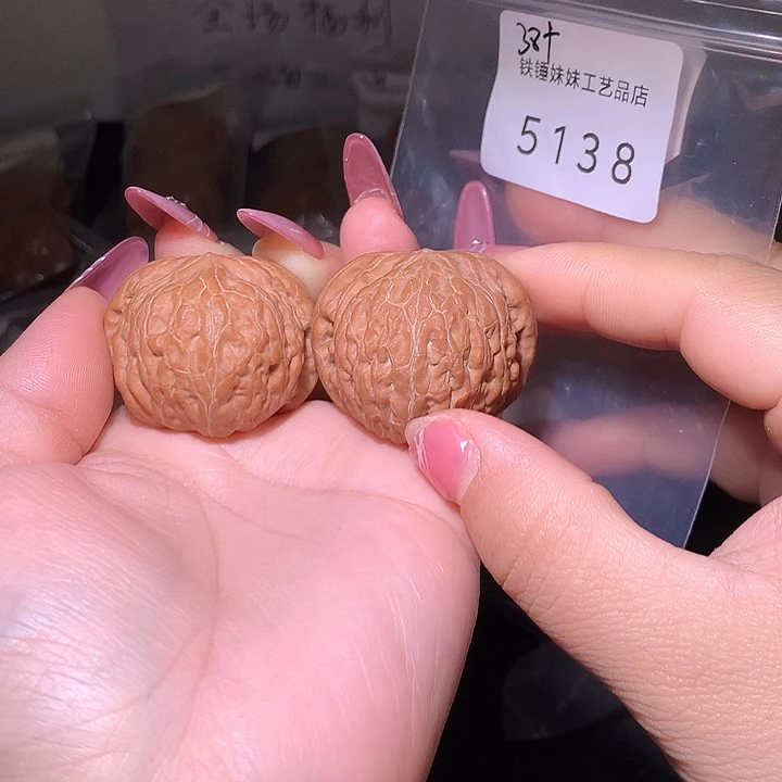 M***0把件文玩核桃铁锤38家