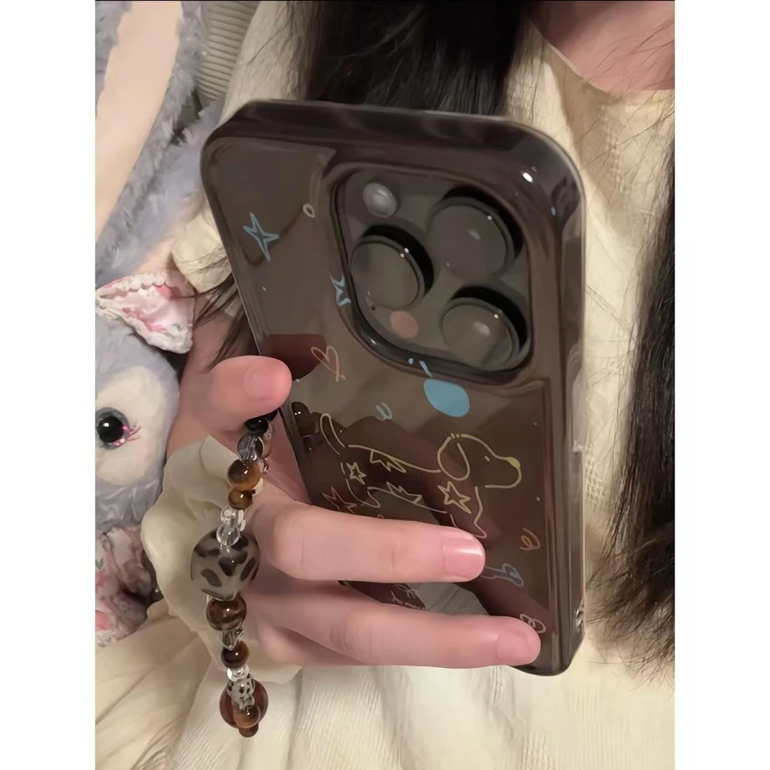 秋冬棕色极光黄线条腊肠狗手绳适用苹果1716promax手机iphone1514