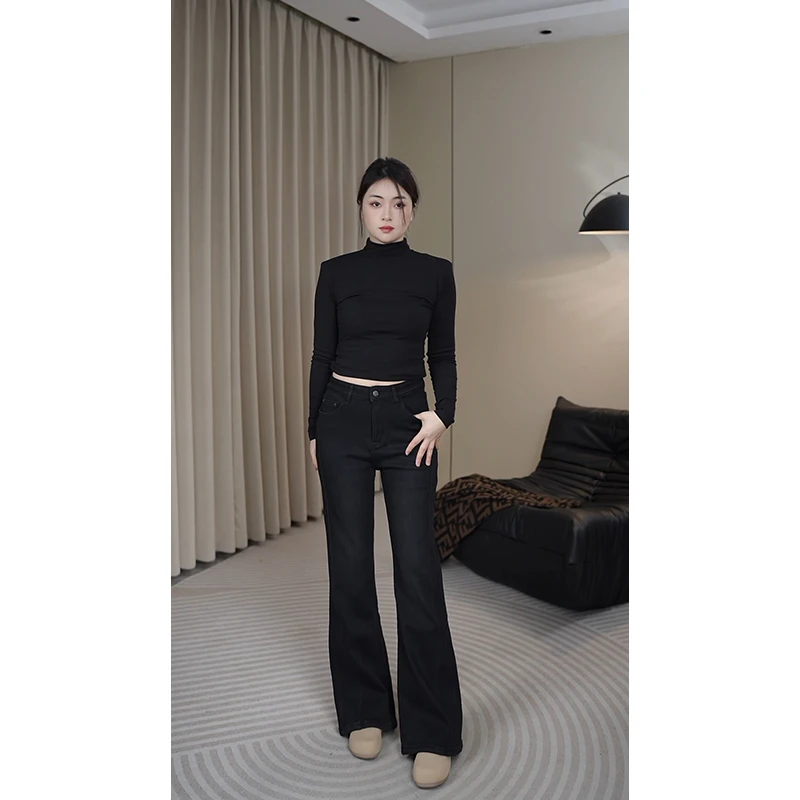 燕小燕【黑夜传说】2025秋冬新款加绒微喇牛仔裤女高腰显瘦显腿长