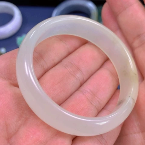 【闪购商品】翡翠颈饰未镶嵌翡翠