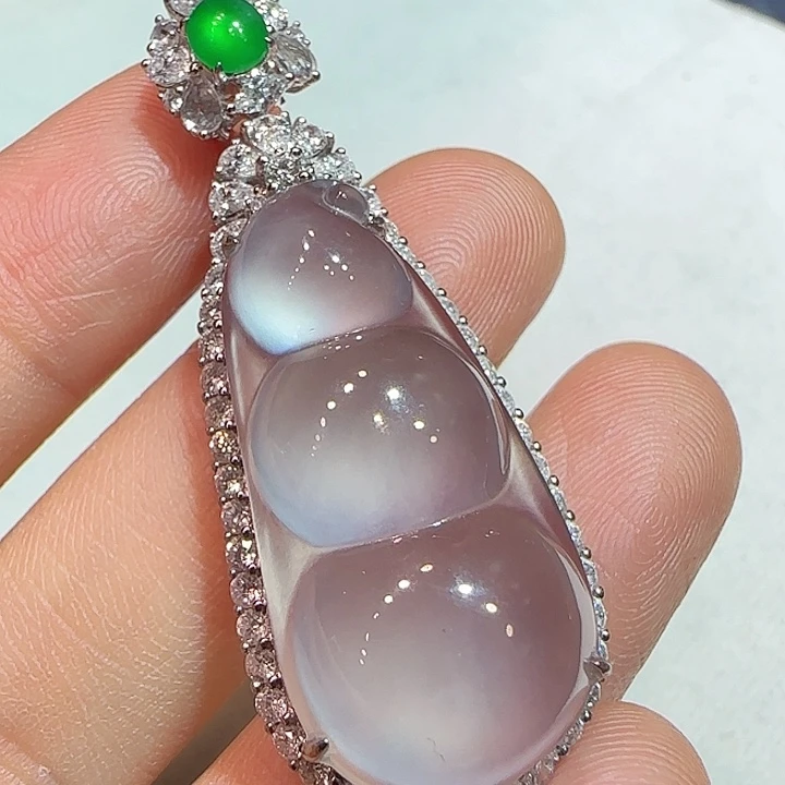 翡翠吊坠(不含链)18K金镶嵌吊坠