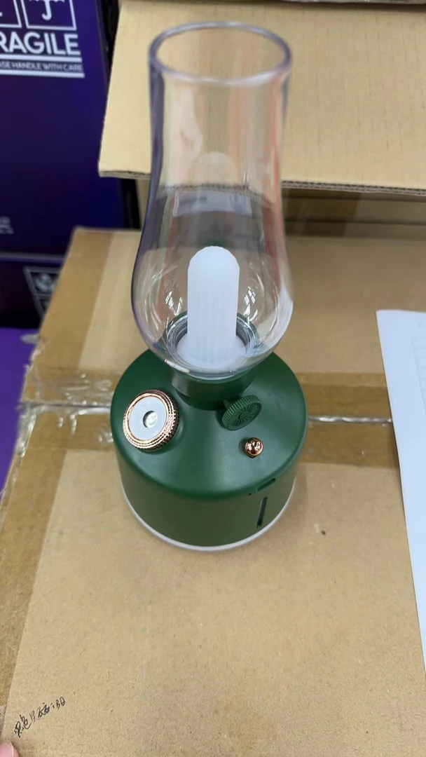 创意家用大雾量煤油灯加湿器卧室桌面补水香薰机