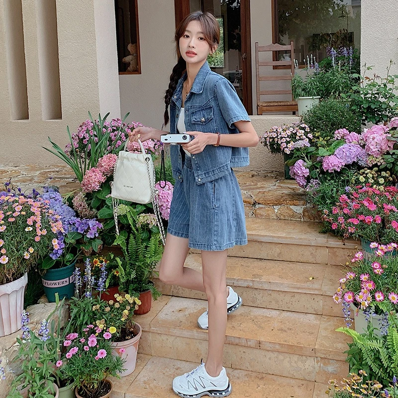 复古港味chic牛仔套装女夏季2025年新款短袖衬衫小个子短裤两件套