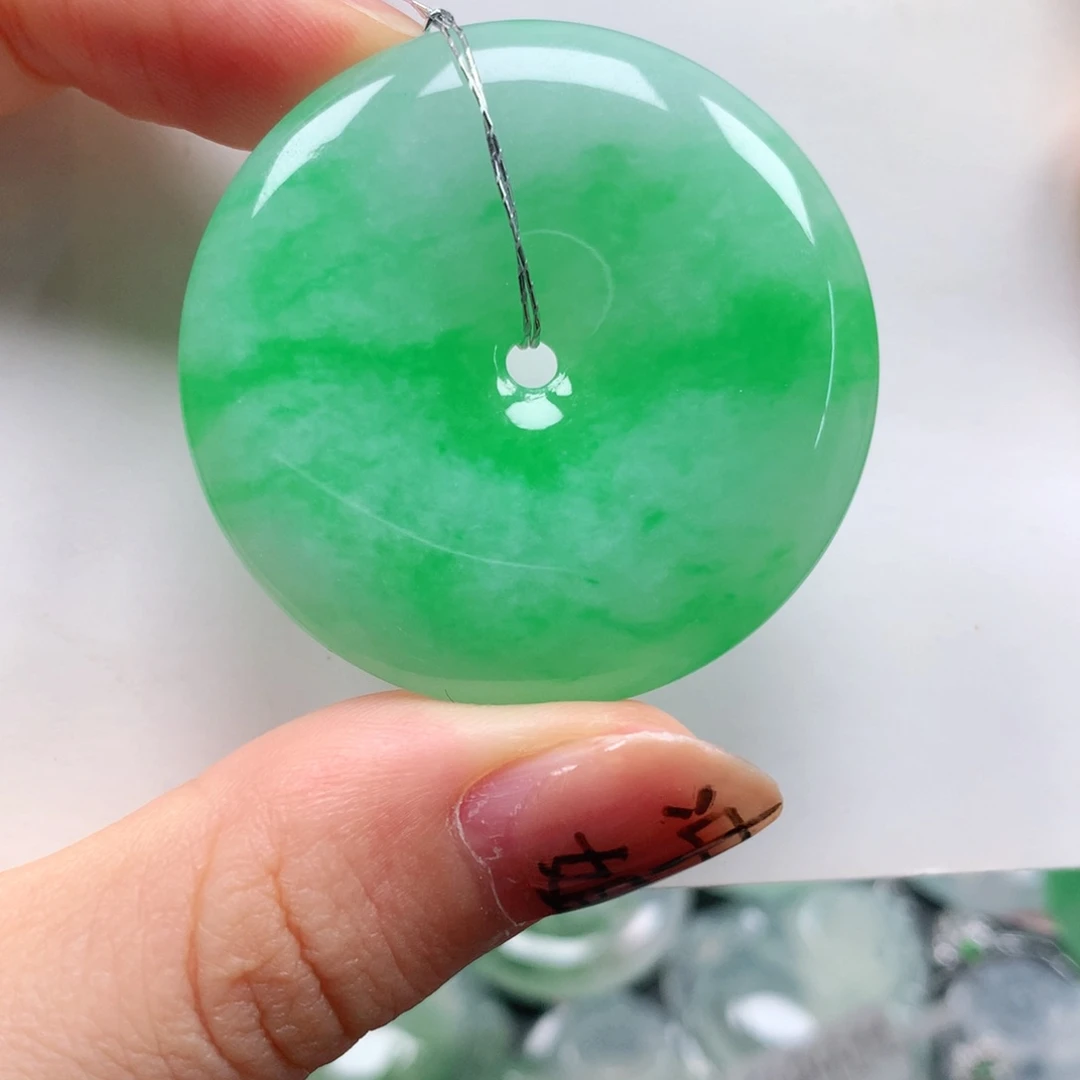 翡翠未镶嵌颈饰天然翡翠