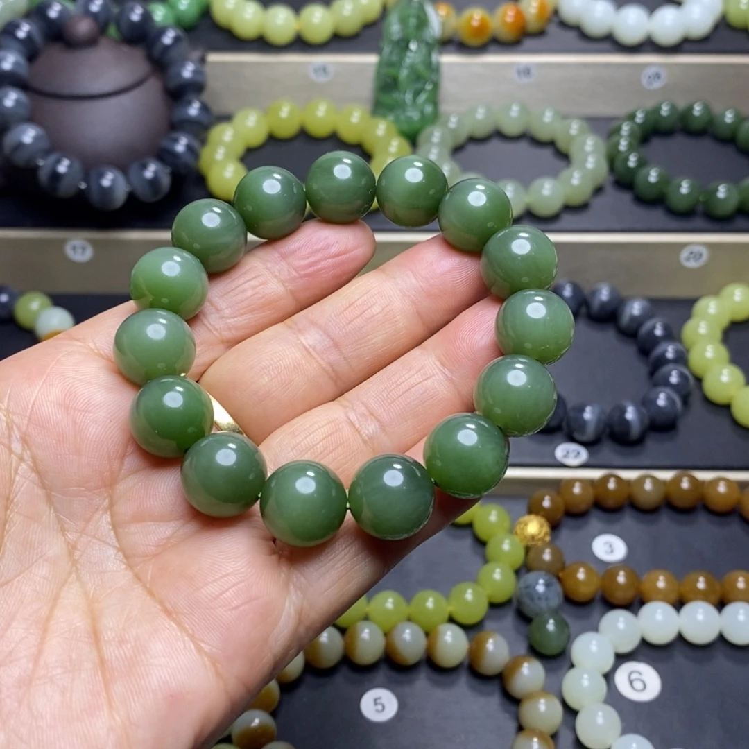 和田玉未镶嵌手串